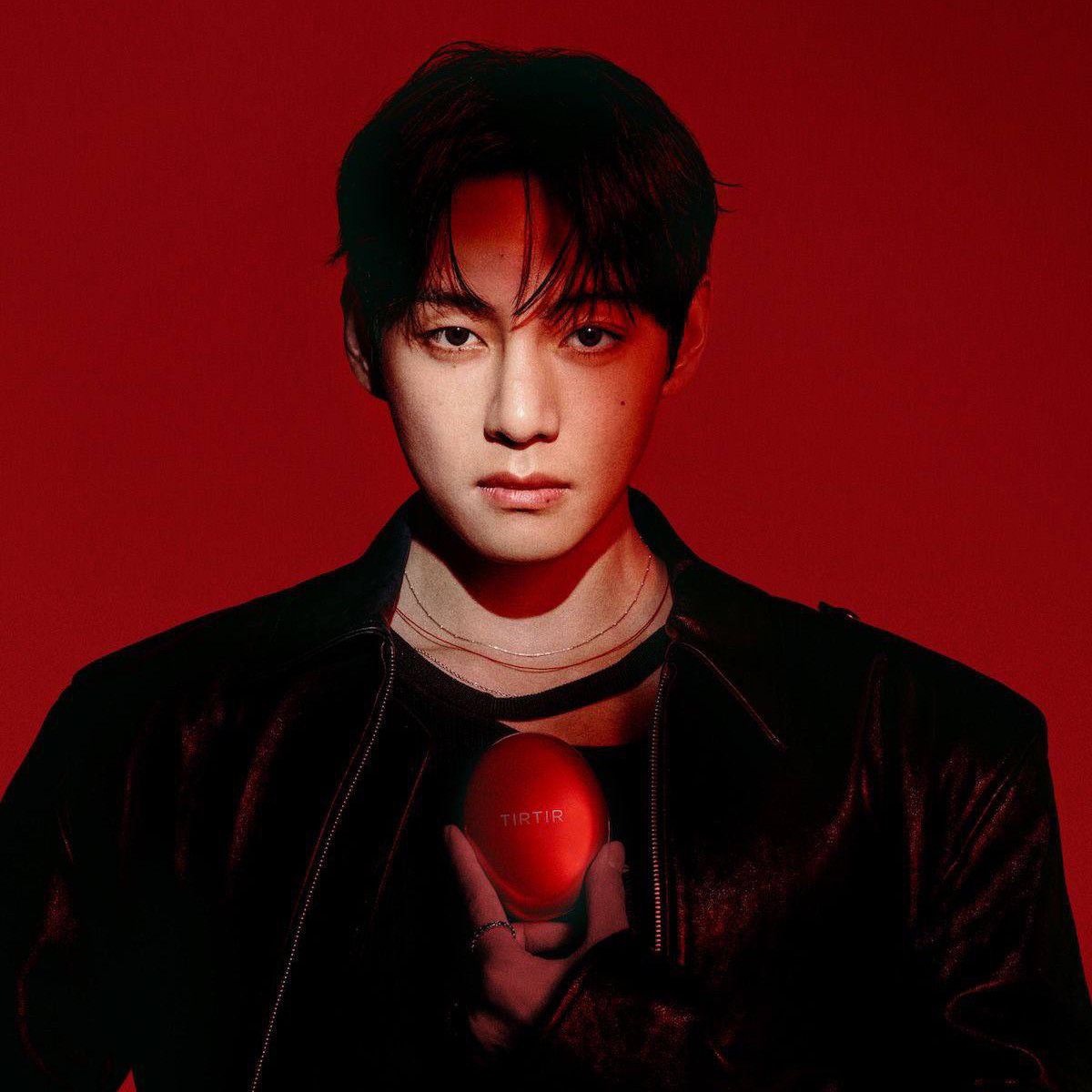 Behind-the-scenes cut of Kim Taehyung (V)