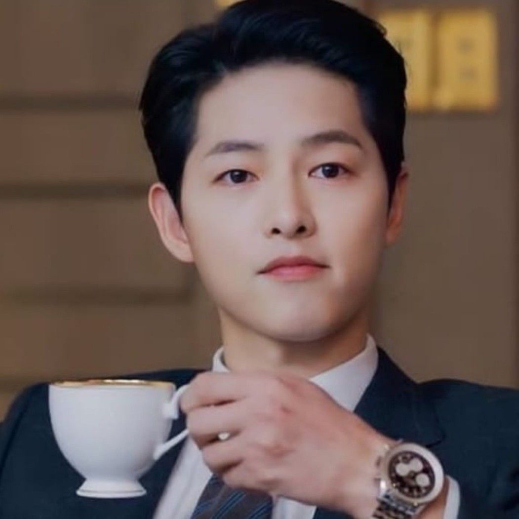 Foto terbaru dari Song Joongki