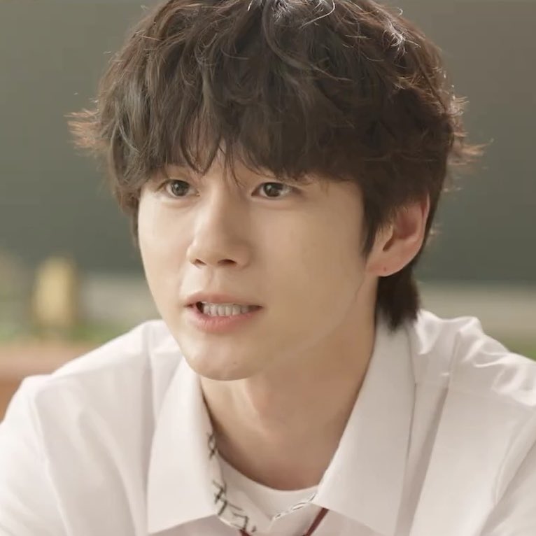 Latest photo of Ong Seongwu