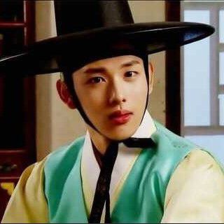 Recent activity shot of Yim Siwan