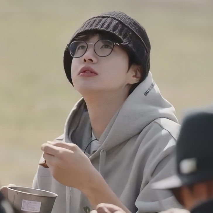 Latest photo of Kang Hoon