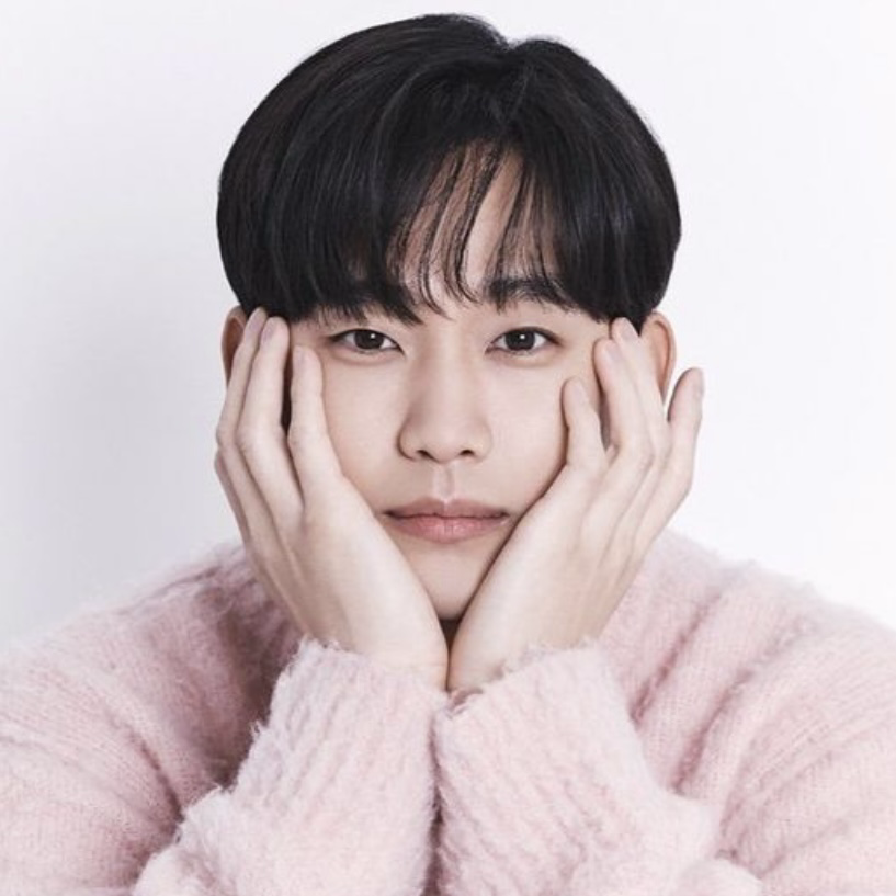 Behind-the-scenes cut of Kim Soohyun