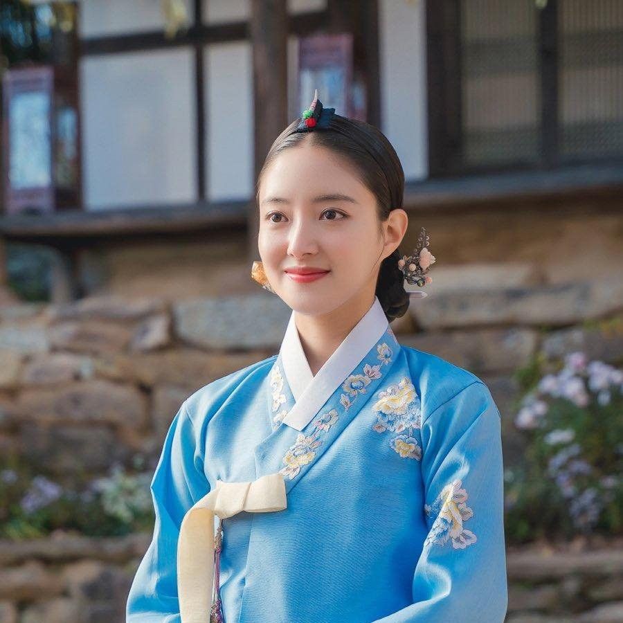 이세영 최근 활동샷
