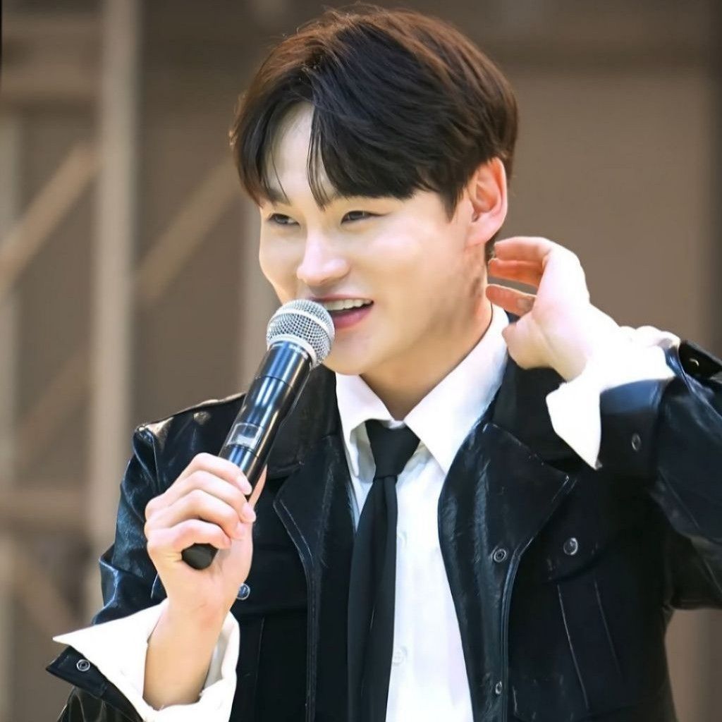 朴瑞镇的近期活动照