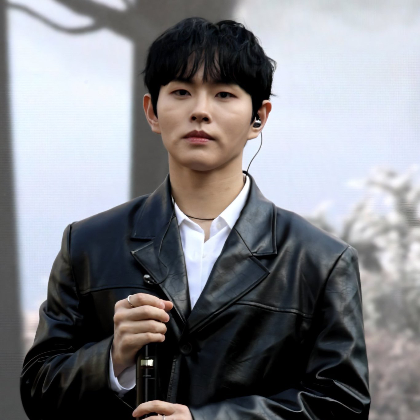 Latest photo of Lee Byeongchan