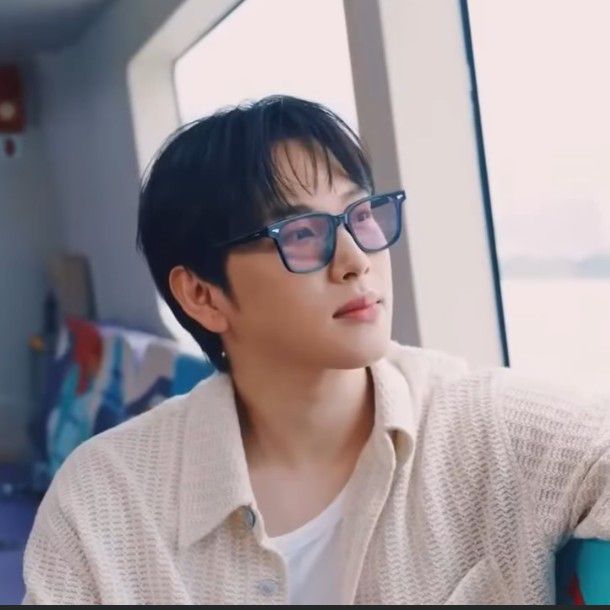 Latest photo of Lim Siwan