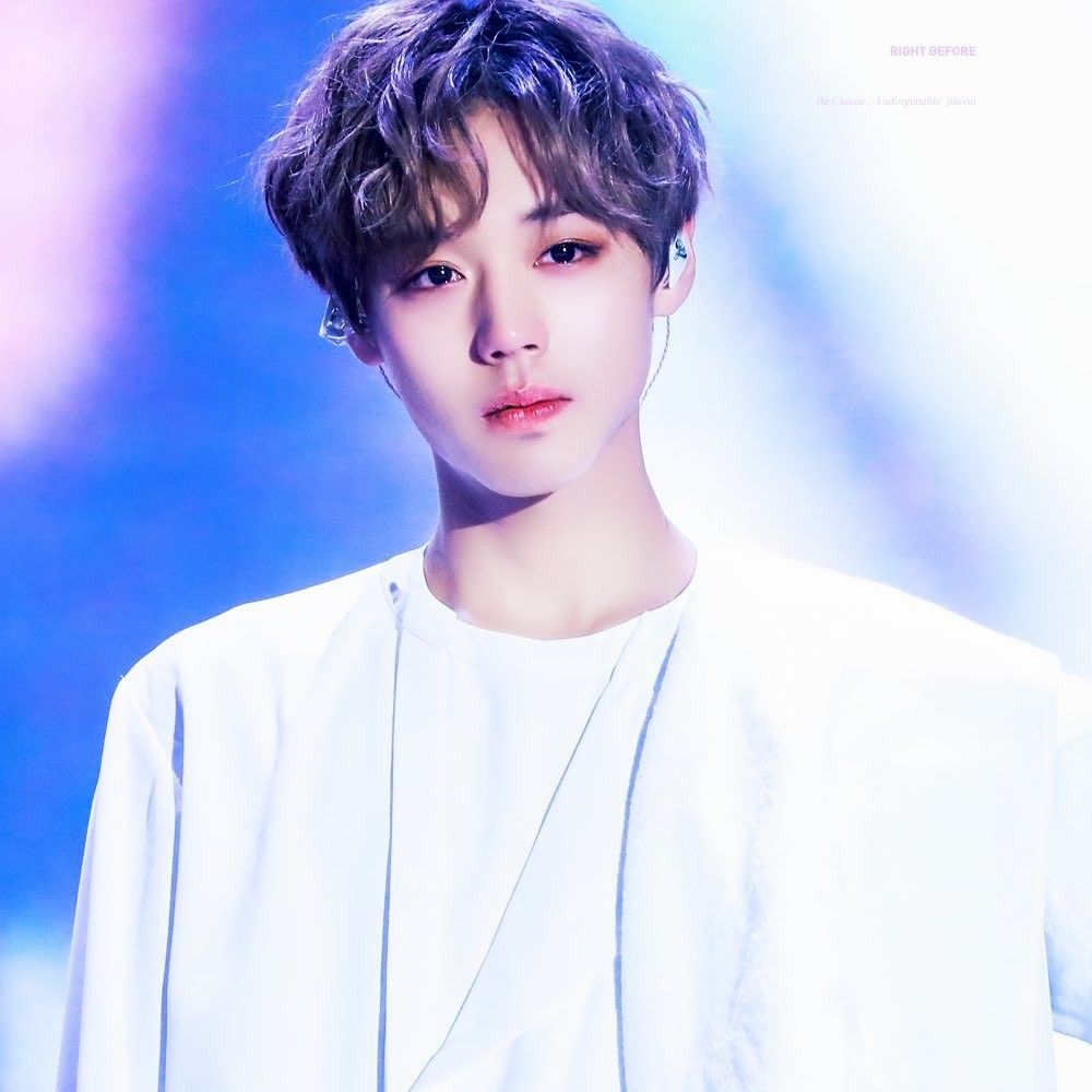 Behind-the-scenes cut of Park Jihoon