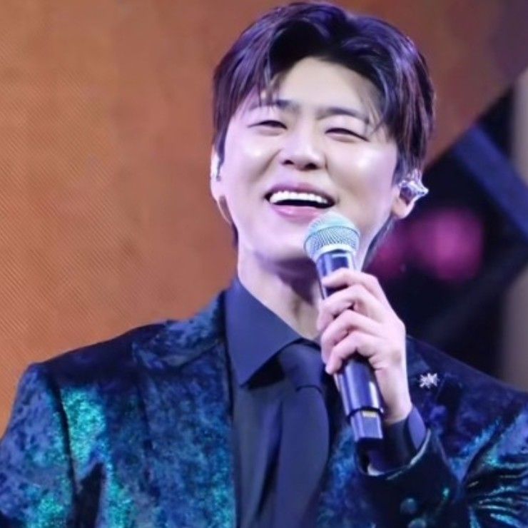 Recent activity shot of Park Jihyeon