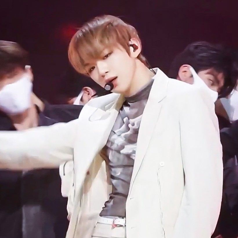 A moment captured by a fan of Secret Garden