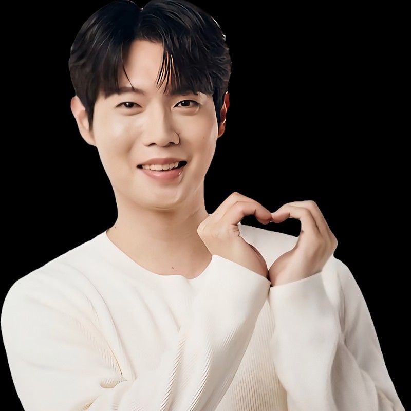 Recent activity shot of Son Taejin