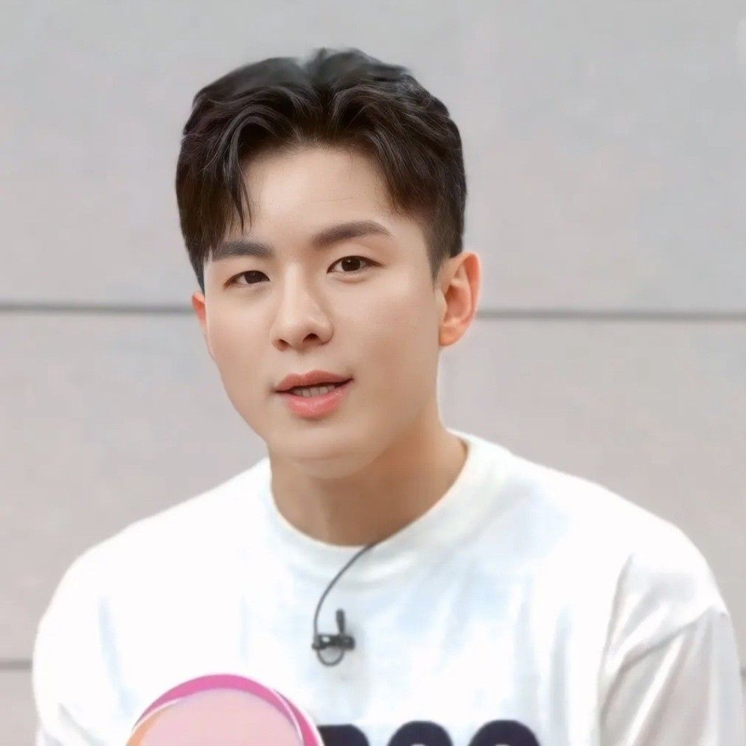 Recent activity shot of Na Taejoo