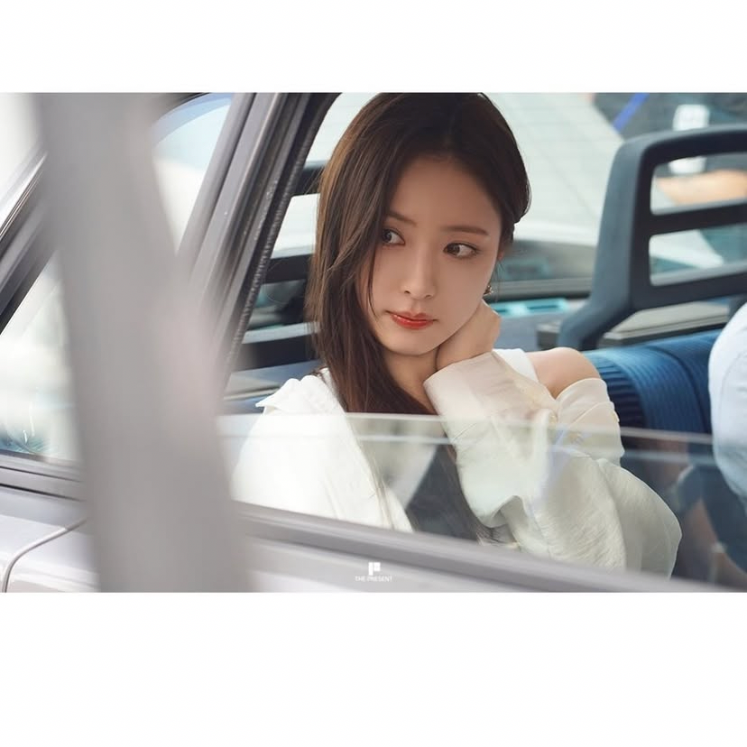 Behind-the-scenes cut of Shin Sekyung