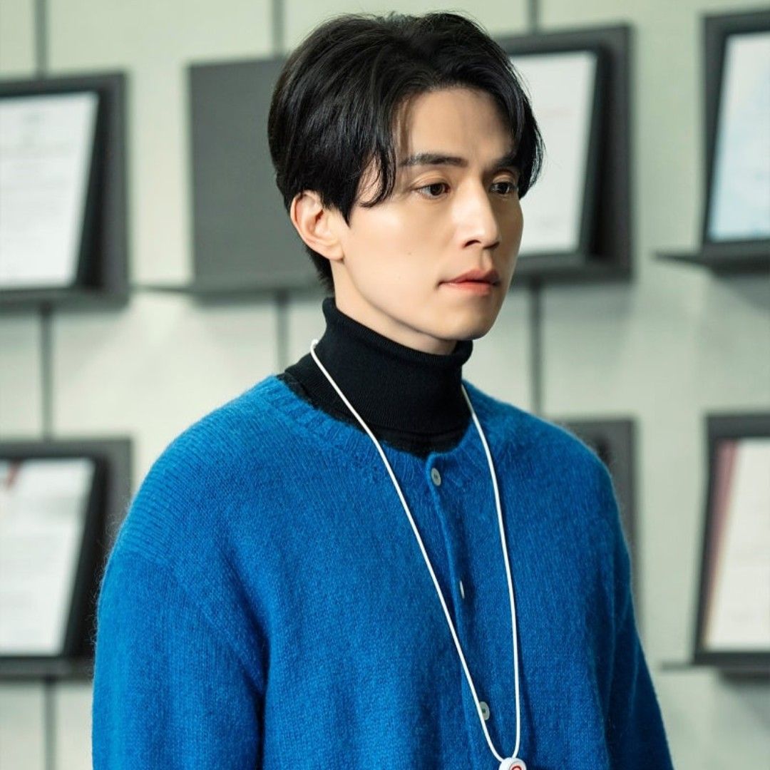 Behind-the-scenes cut of Lee Dongwook