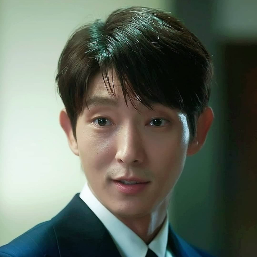 李準基的最新照片