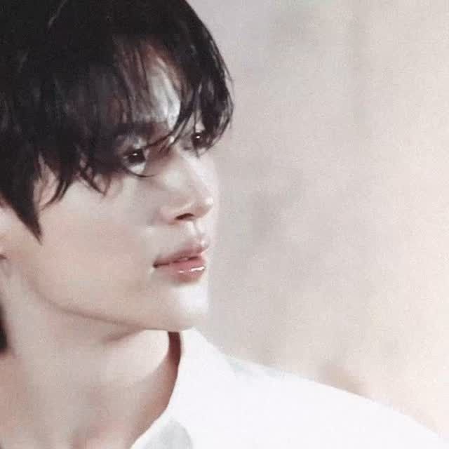 A moment captured by a fan of Byeon Wooseok