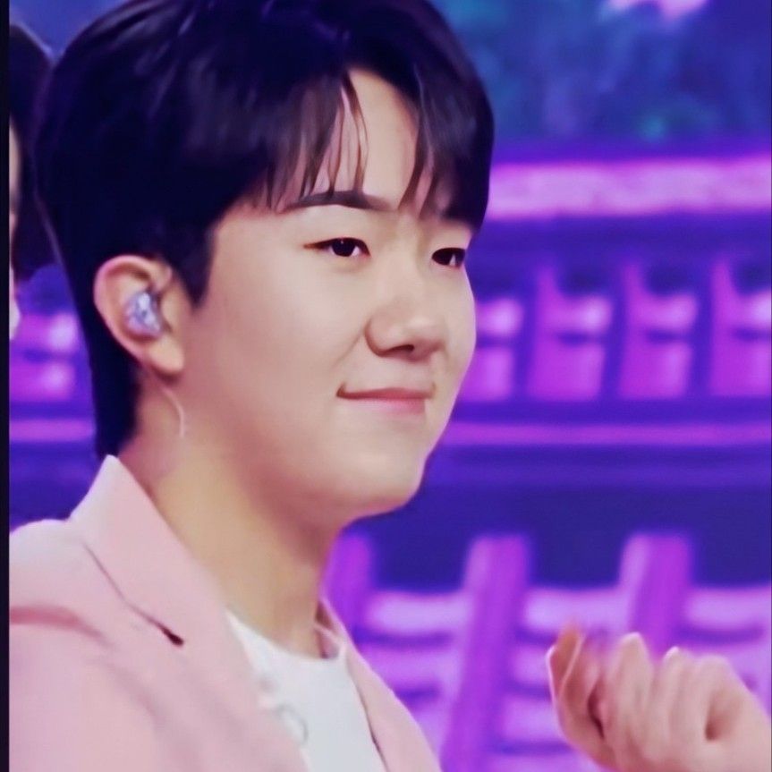 Latest photo of Nam Seungmin