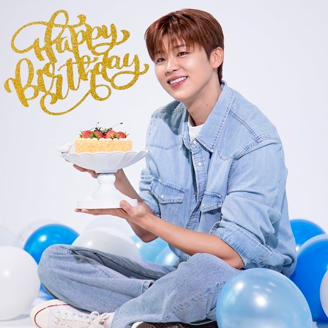 Currently spotlighted celeb post