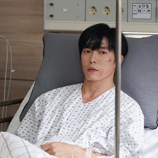 A moment captured by a fan of Kim Jaewook