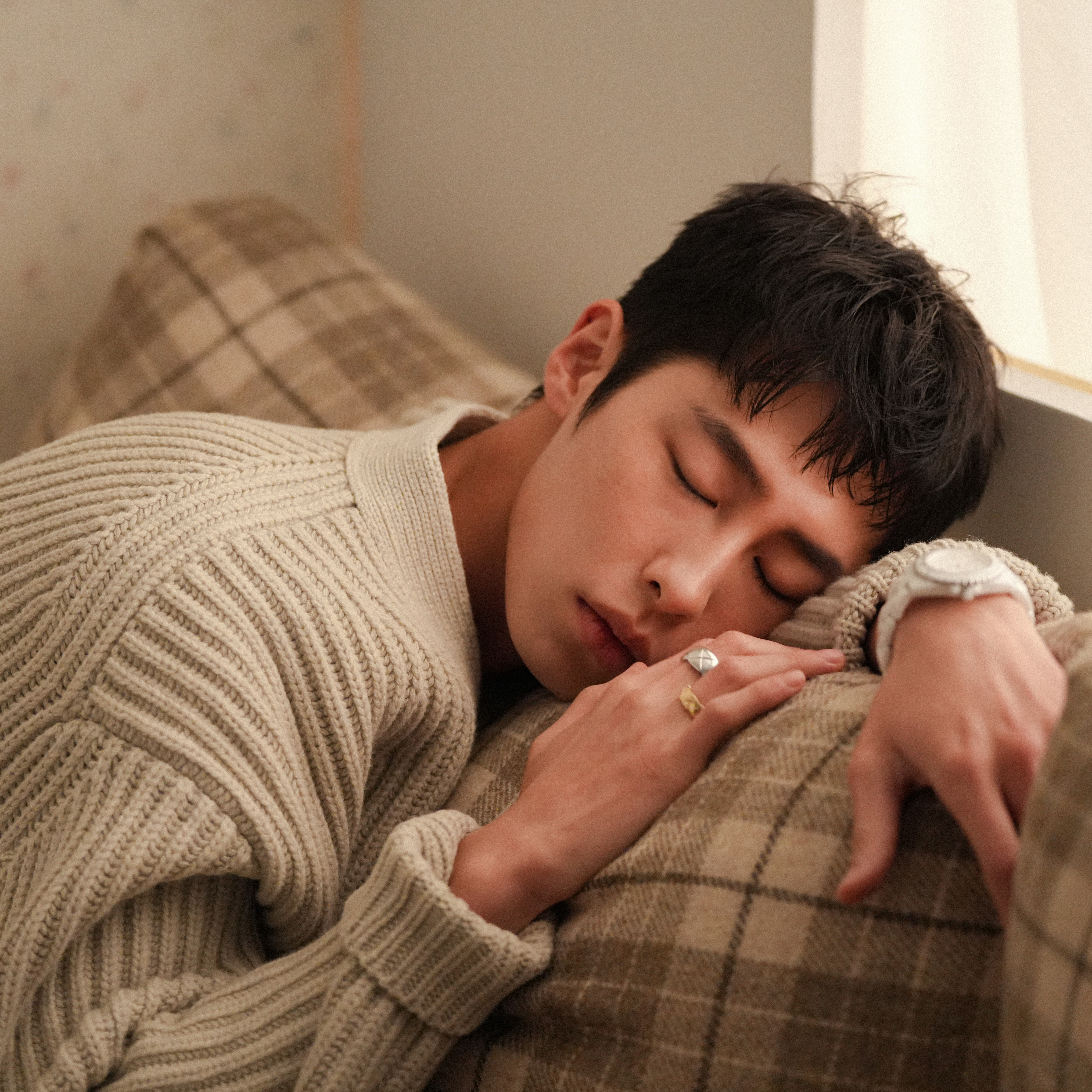 Recent activity shot of Lee Jaewook