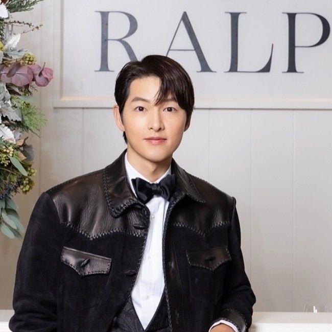 Foto kegiatan terbaru dari Song Joongki