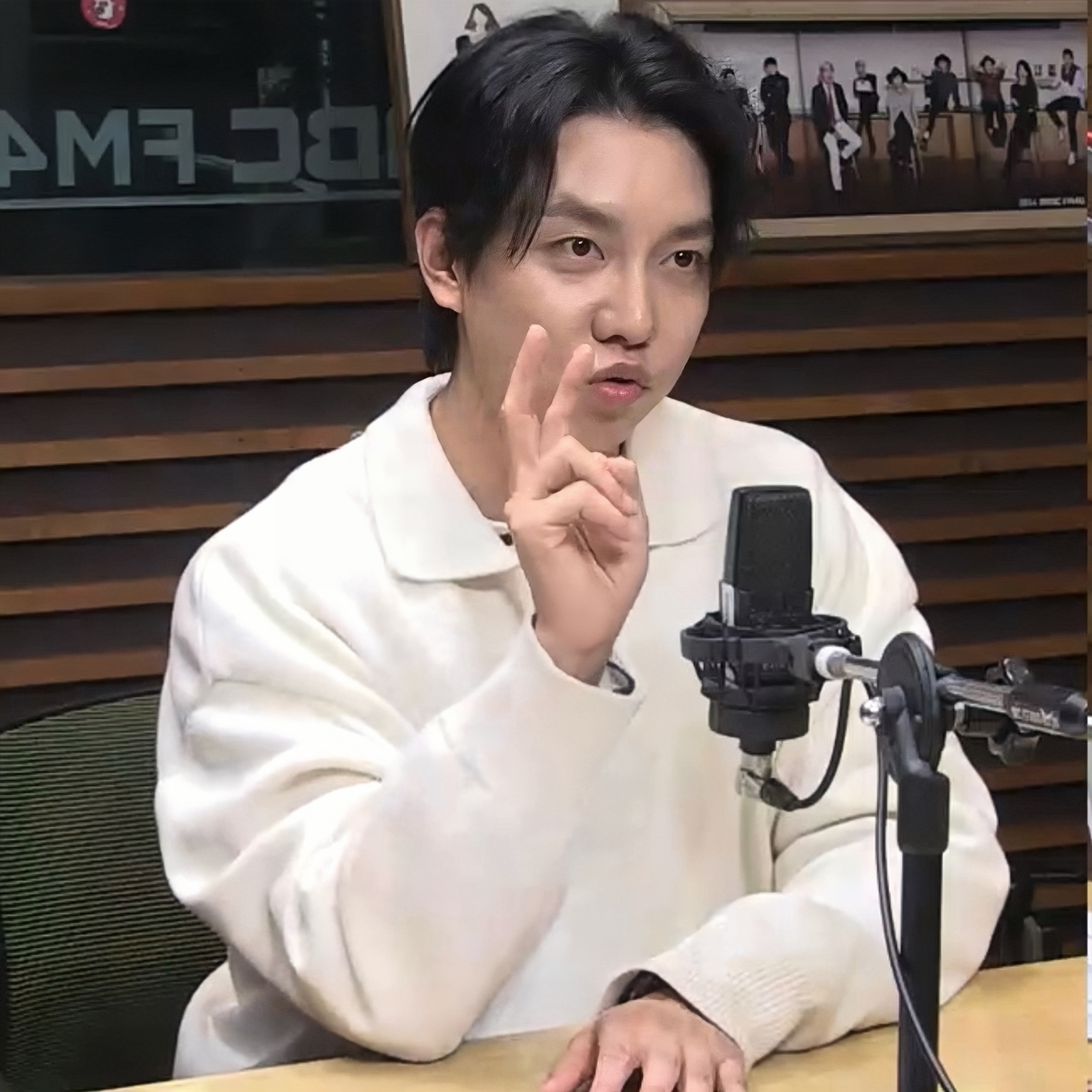 李升基的近期活动照