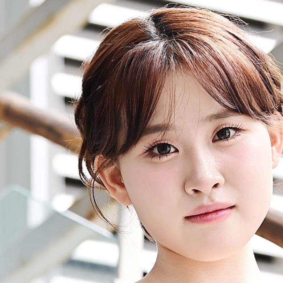 Behind-the-scenes cut of Kim Dahyun