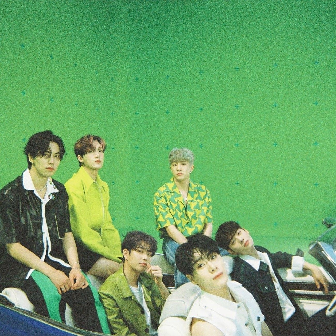 Behind-the-scenes cut of Cha Eunwoo