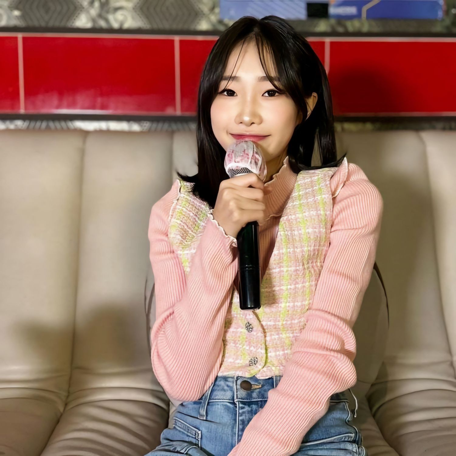 A moment captured by a fan of Jung Seojoo