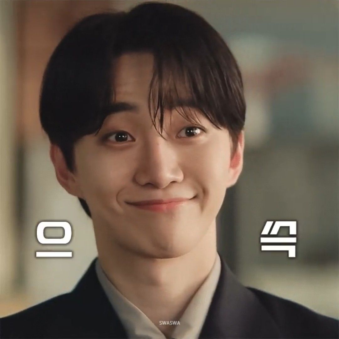 Foto kegiatan terbaru dari Lee Junho