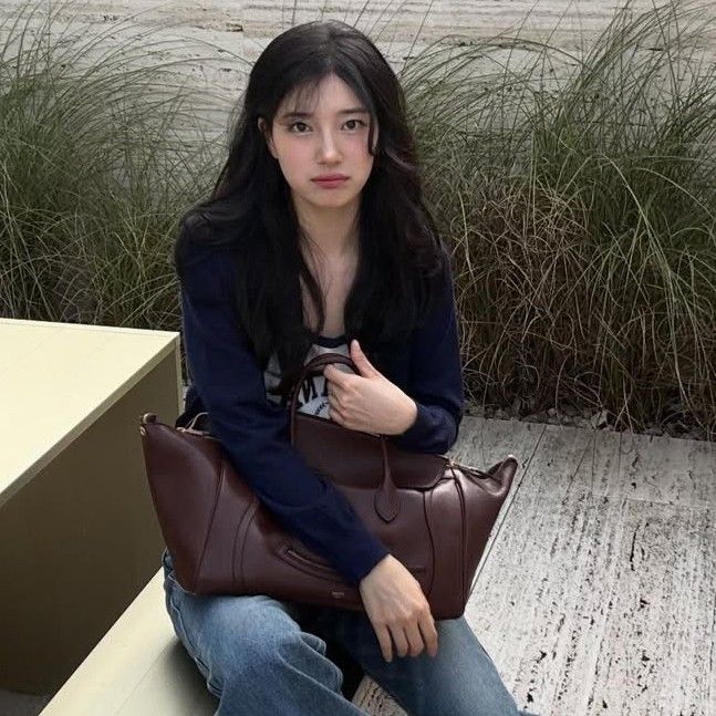 Latest photo of Bae Suzy