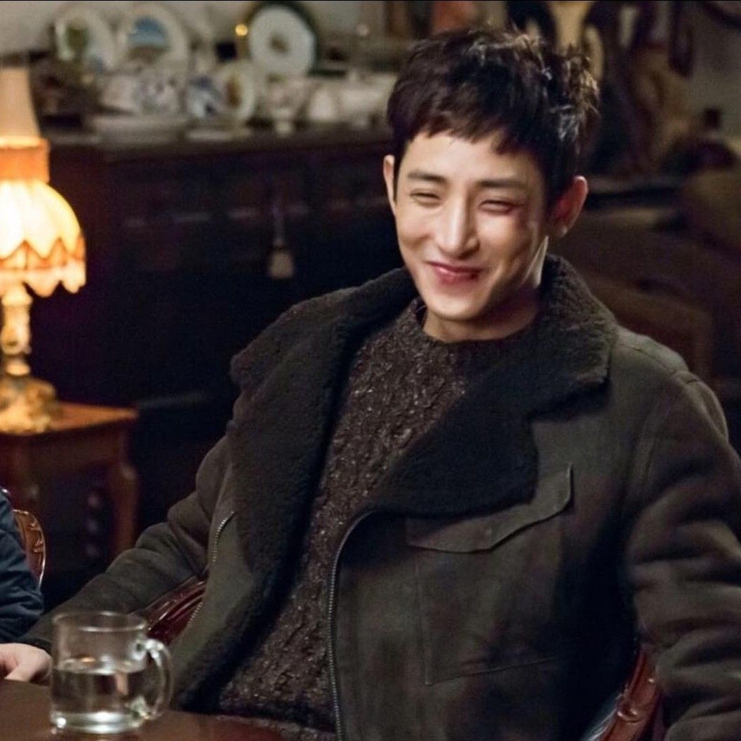 Behind-the-scenes cut of Lee Soohyuk