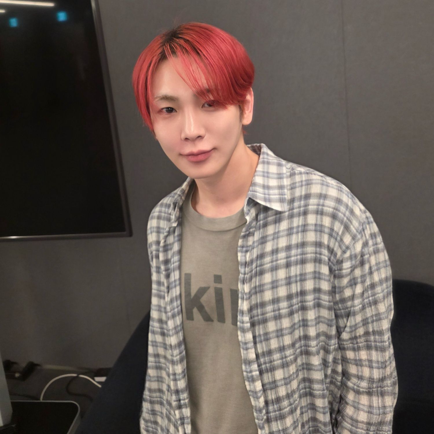 Behind-the-scenes cut of Key