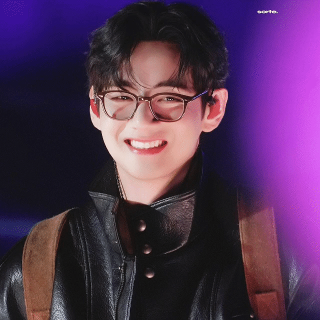 Recent activity shot of Kim Taehyung (V)