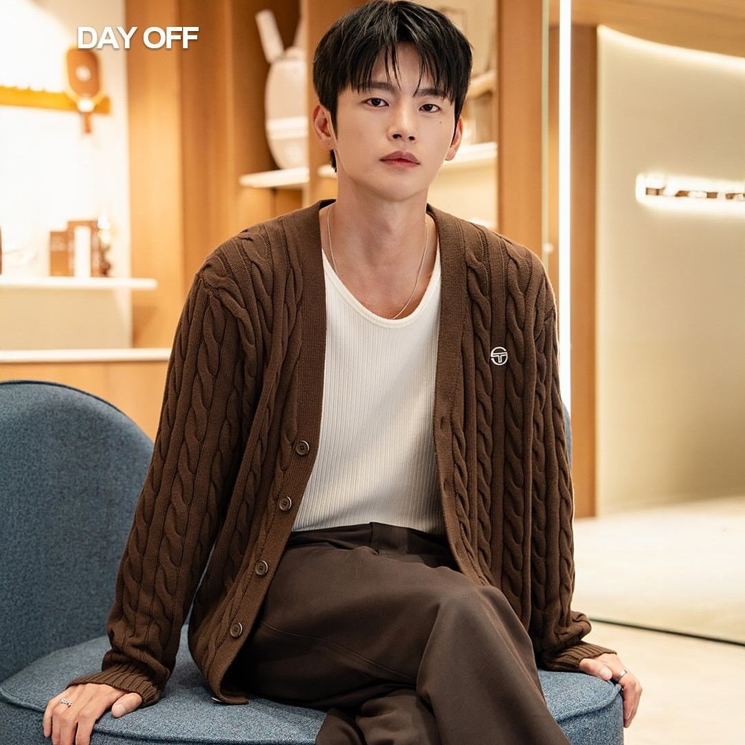 A moment captured by a fan of Seo Inguk