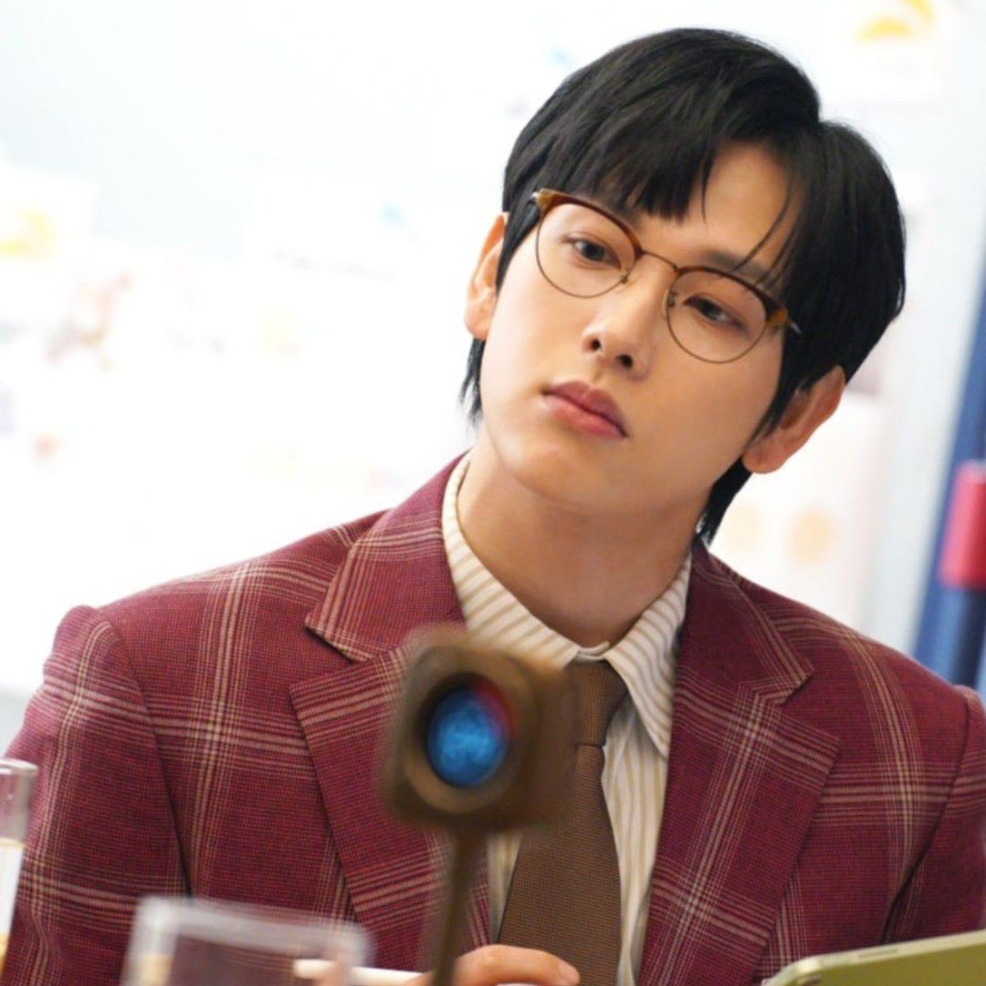 A moment captured by a fan of Yim Siwan