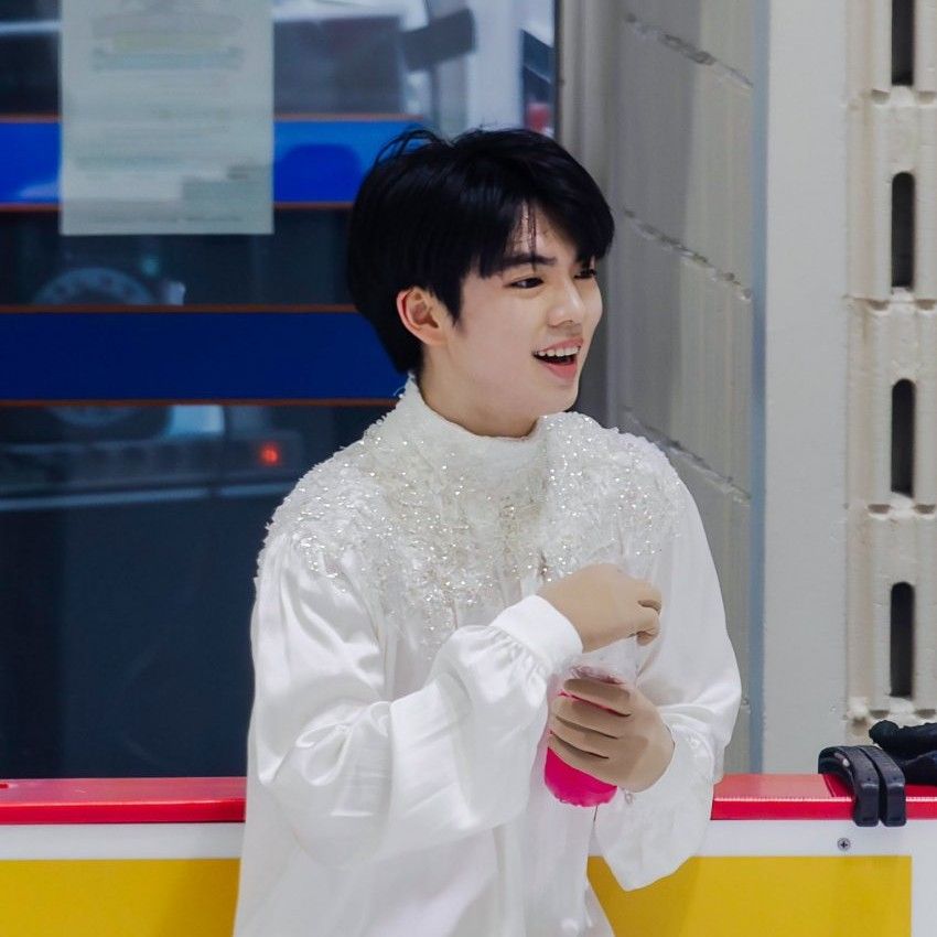 A moment captured by a fan of Cha Junhwan