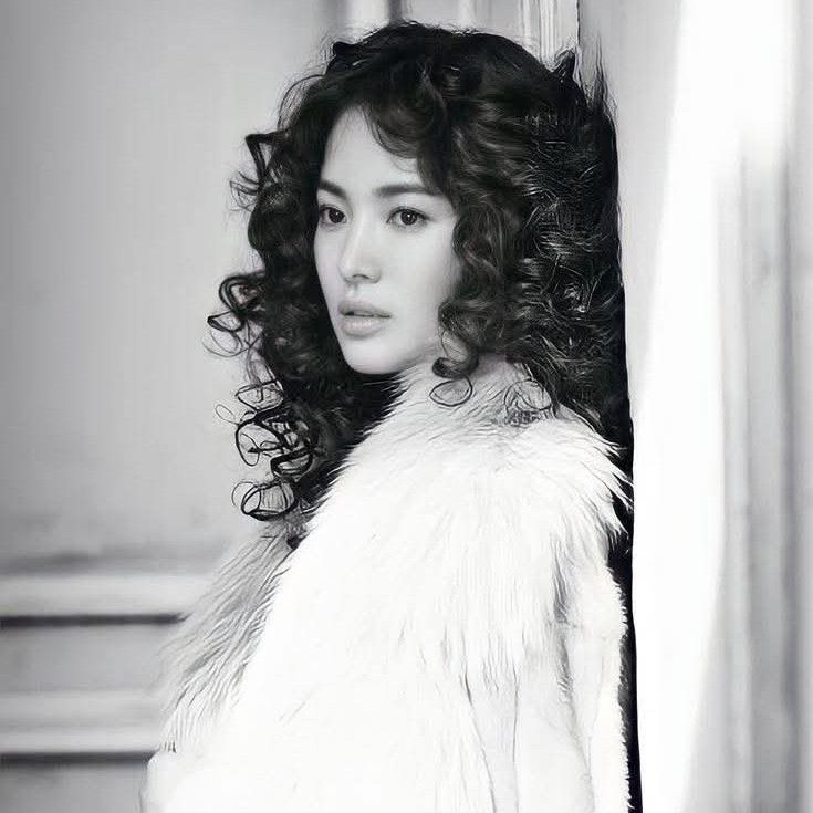 송혜교 최근 활동샷