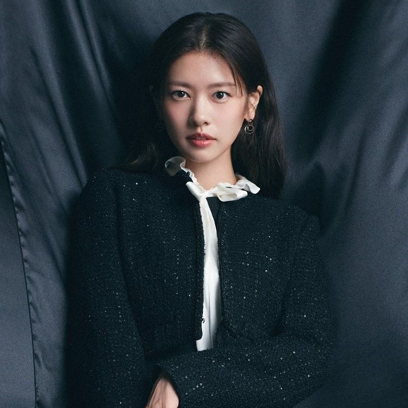 Recent activity shot of Jung Somin