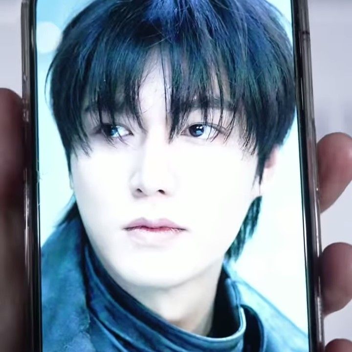 Recent activity shot of Lee Minho