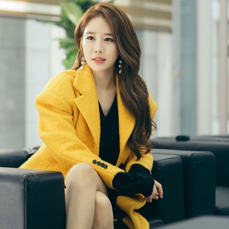 Recent activity shot of Yoo Inna
