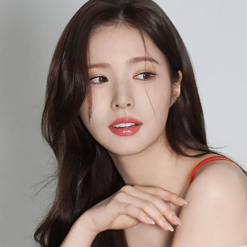 Behind-the-scenes cut of Shin Sekyung