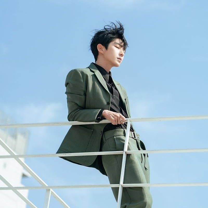 Latest photo of Lee Joongi