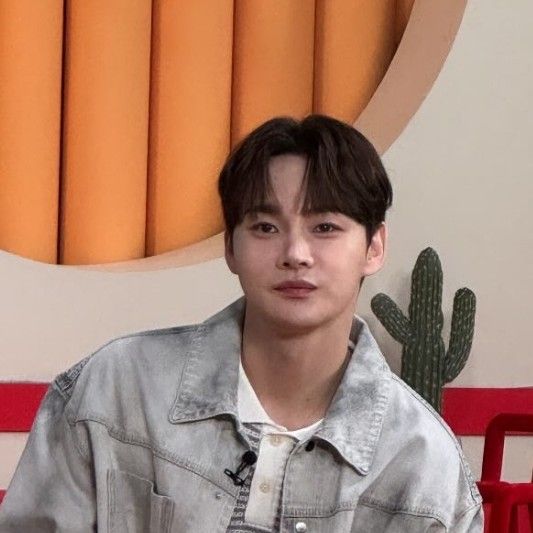 박서진 최근 활동샷