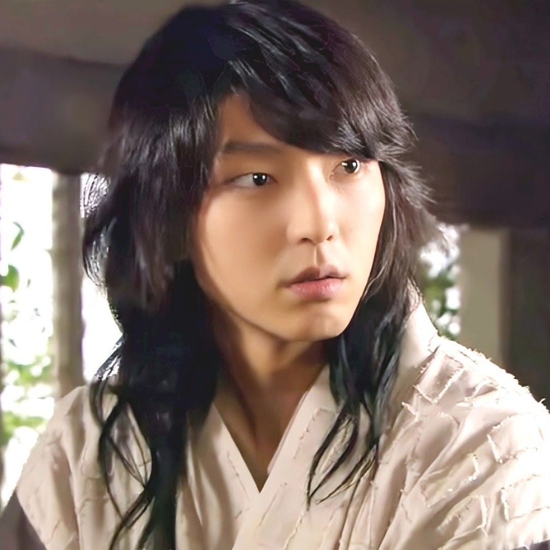 Latest photo of Lee Joongi