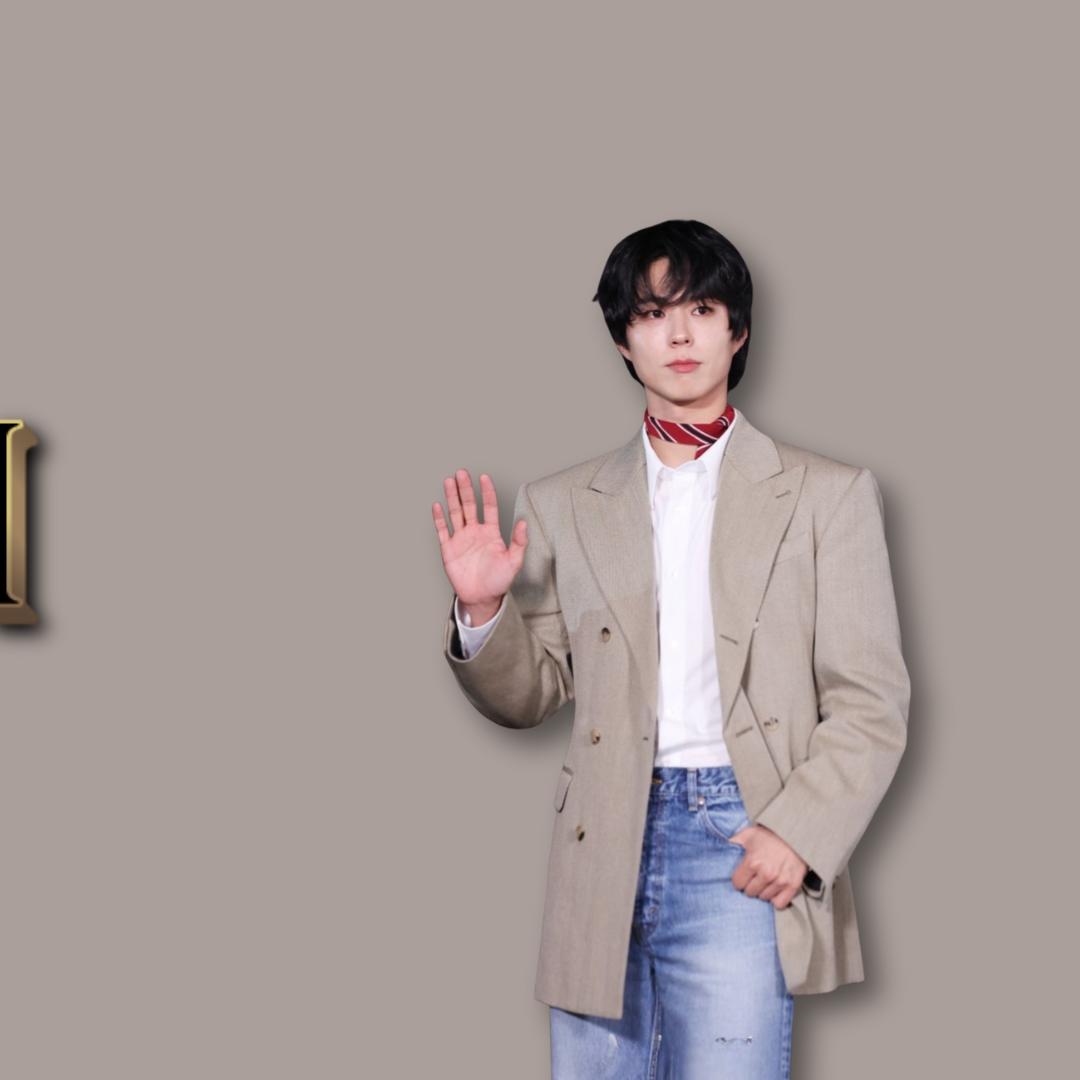 Behind-the-scenes cut of Park Bogum