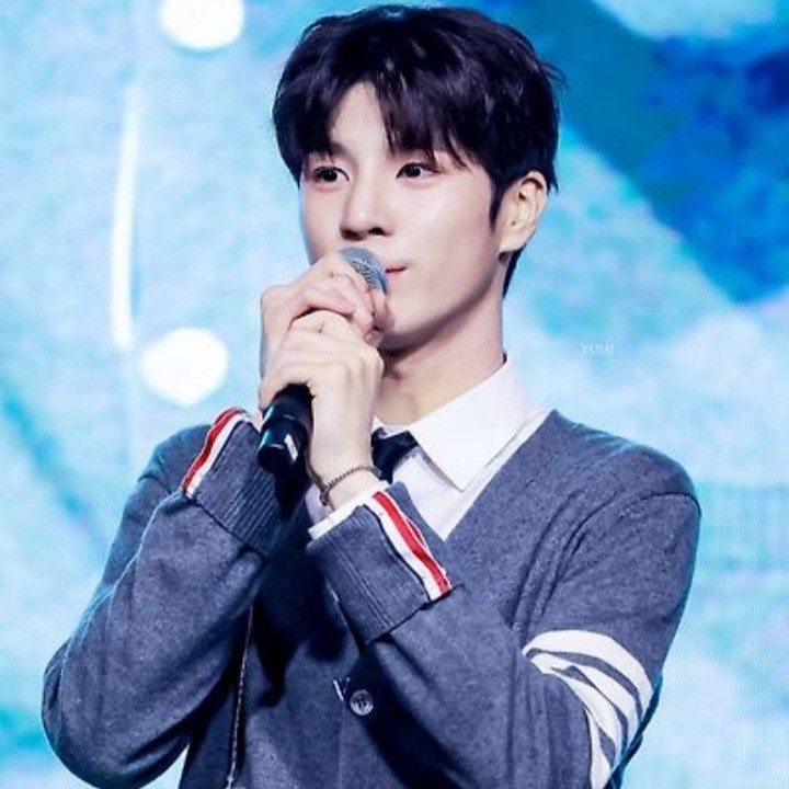 Recent activity shot of Jeong Dongwon