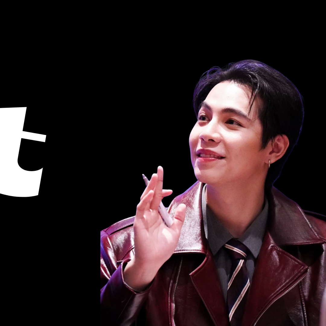 A moment captured by a fan of First Kanaphan Puitrakul