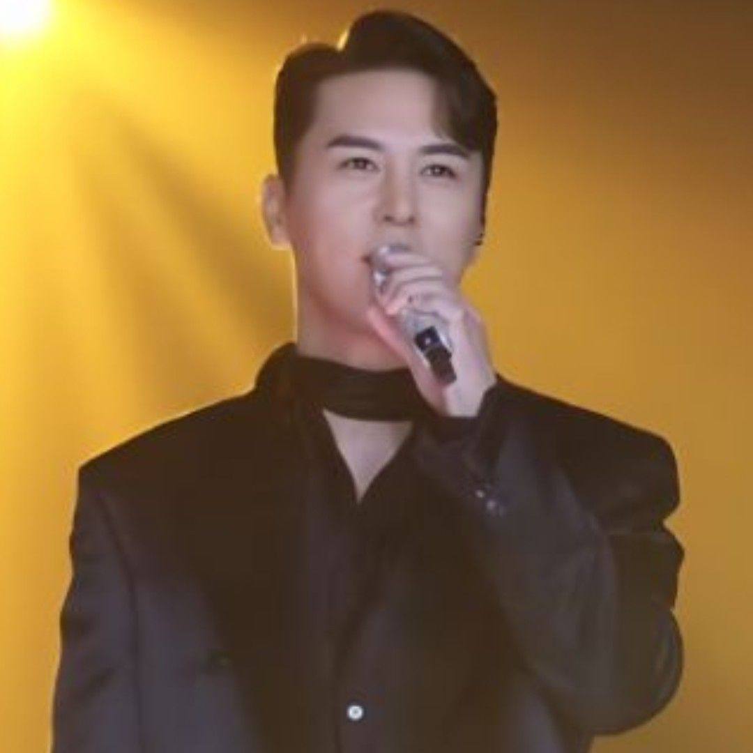 Recent activity shot of Jang Minho