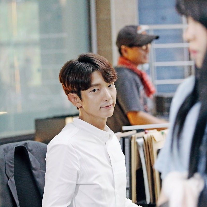 Latest photo of Lee Joongi