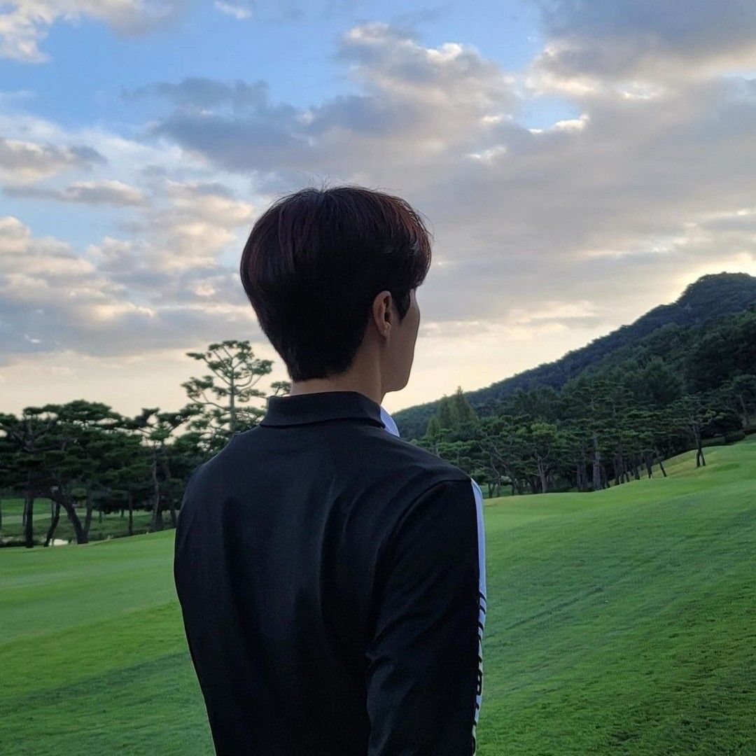 A moment captured by a fan of Kim Seonho